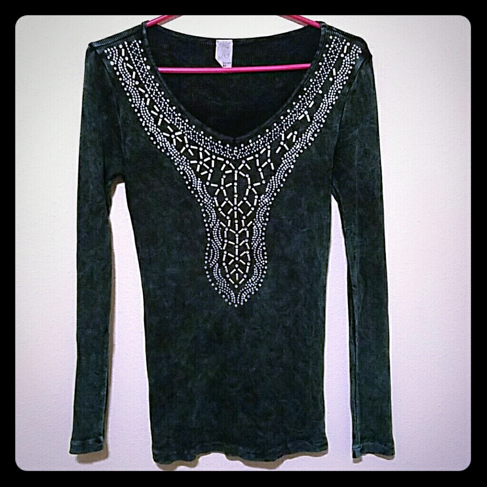 Jewel detailed long sleeve shirt